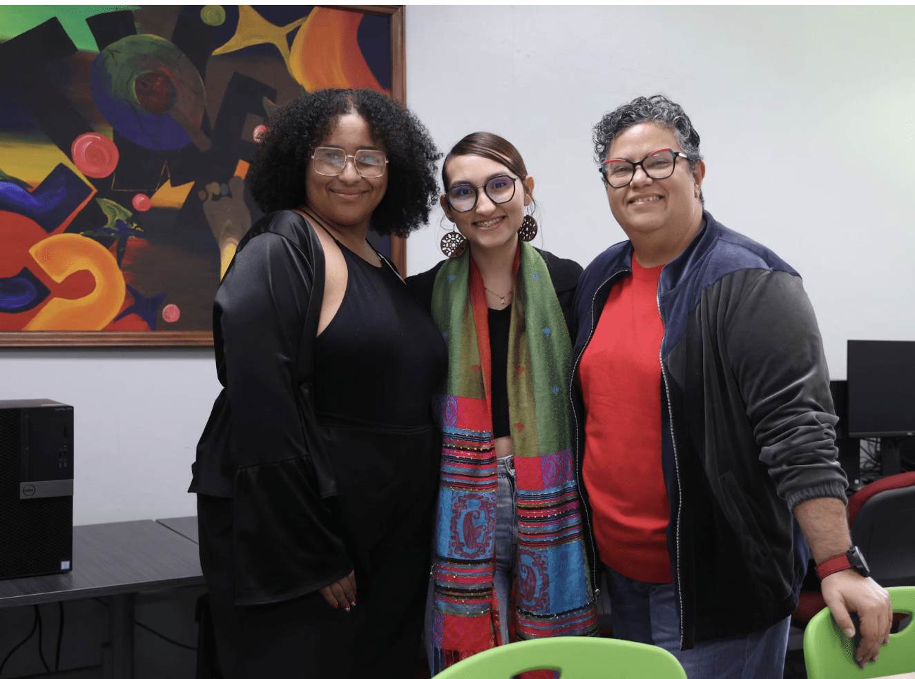 Profesores y estudiantes trabajan en innovadoras investigaciones sobre el cáncer en el Recinto de Humacao de la UPR